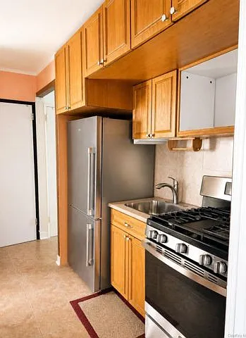 8455 Daniels St #5H — Photo 5
