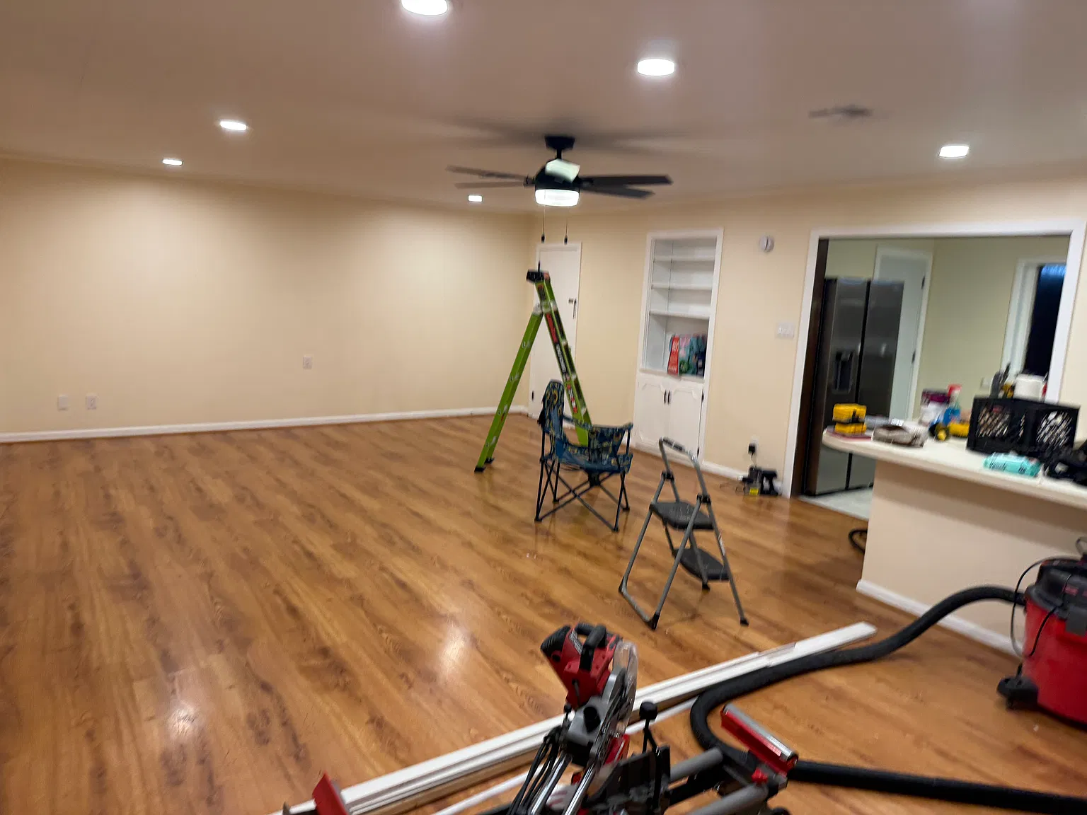 3 bed, 1351 sqft, $1,300 — Photo 2