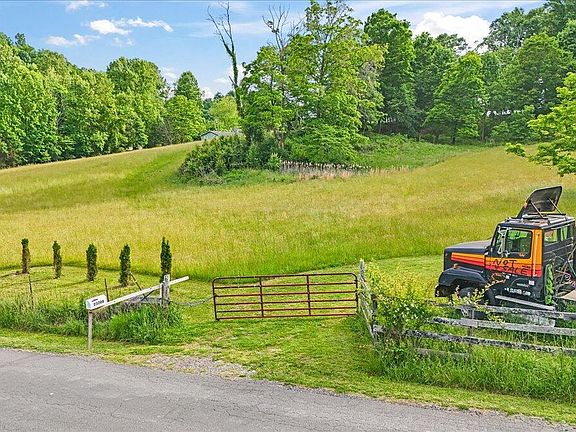 5th image of 23208 Clayman Valley Rd