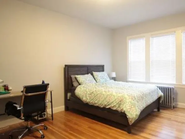 (undisclosed Address), Worcester, MA 01604