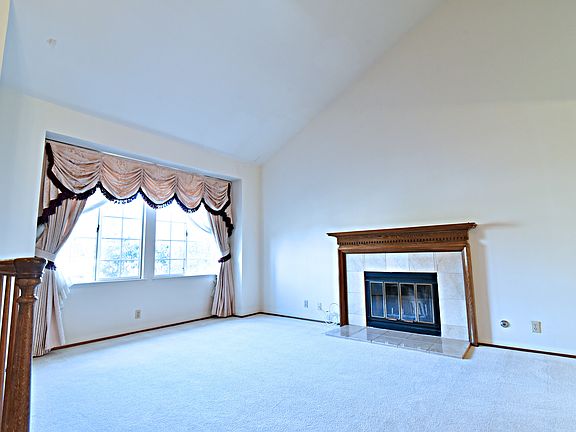 3rd image of 6318 Mount Olympus Dr