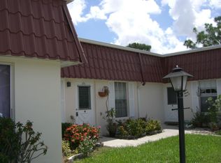 896 Worcester Ln, Lake Worth, FL 33467