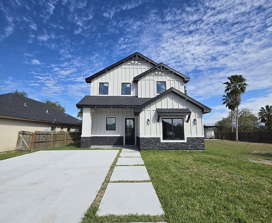 1st image of 5832 Lourdes Blvd