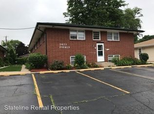 2423 Pierce Ave APT 6, Rockford, IL 61103