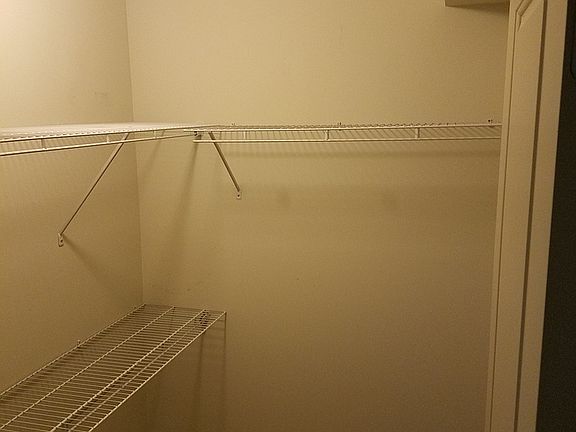 4th image of 100 S Houston St #3006