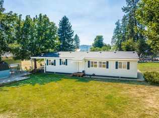 40497 N Shore Dr, Loon Lake, WA 99148