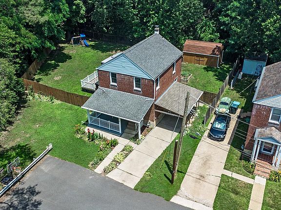 3rd image of 48 Marion Ave