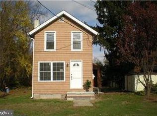 112 Broad St, Deepwater, NJ 08023