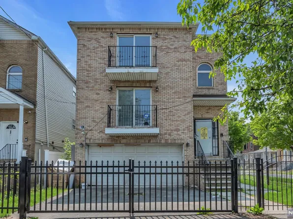 376-378 14th Ave, Newark, NJ 07112