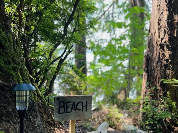 137 xx SW Madrona Road, Vashon, WA 98070