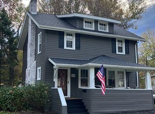 3433 Oak Rd, Stow, OH 44224