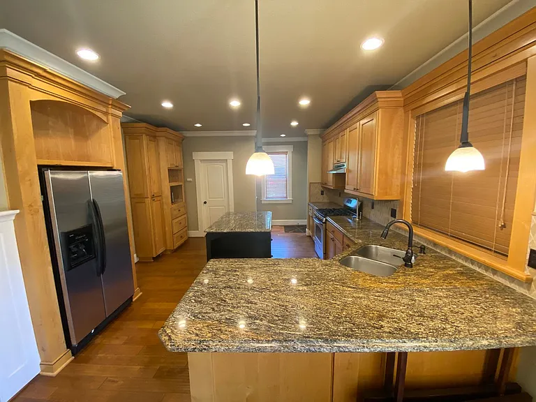 JH1102 — Photo 10