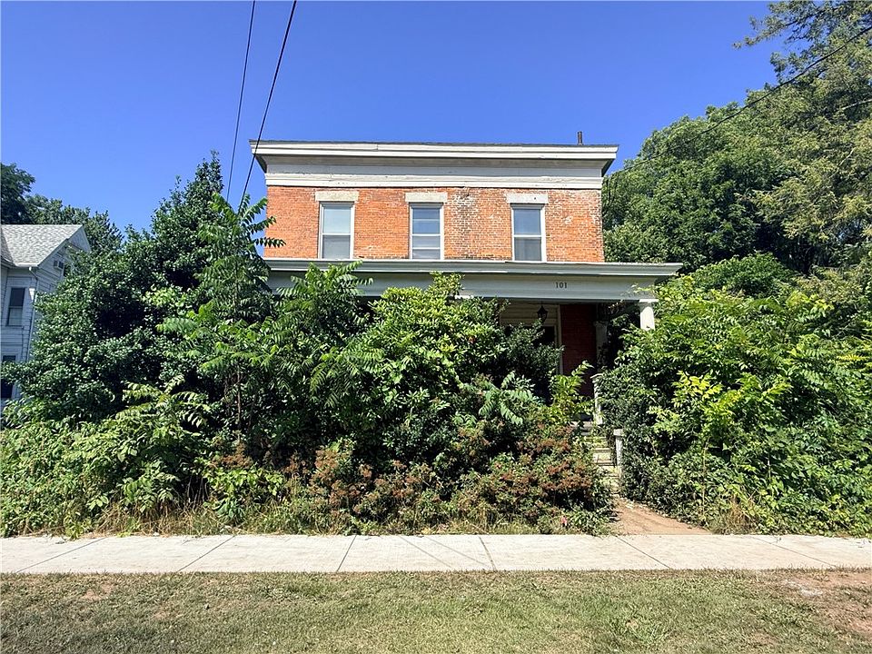 1st image of 101 Broad St