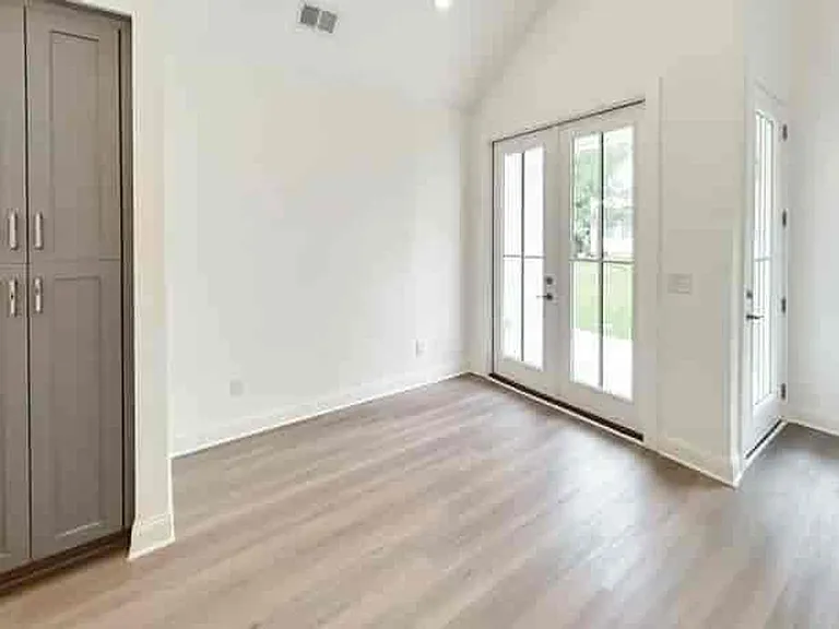 403 Burgundy Way — Photo 9