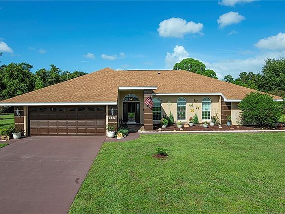 2nd image of 2522 Lake Front Dr