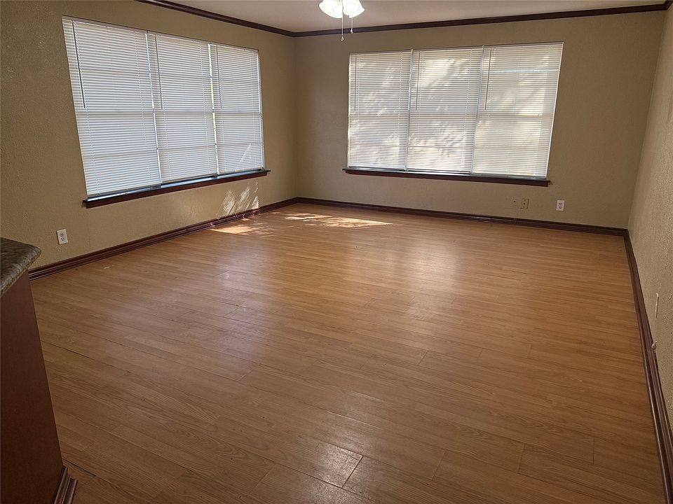 1st image of 4614 44th St #4614