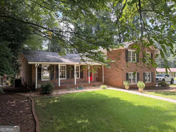 3921 Woburn Dr, Tucker, GA 30084