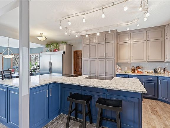 5th image of 25328 Ivory Rd