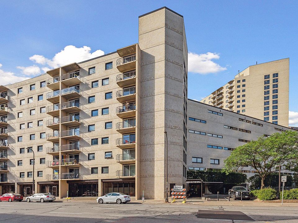 1st image of 1200 Nicollet Mall APT 221