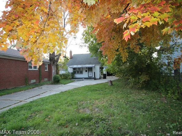 7761 Artesian St, Detroit, MI 48228