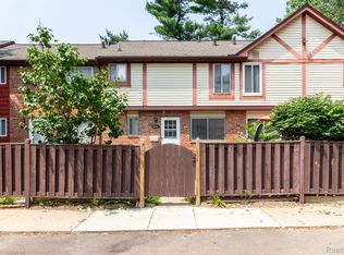 604 Terrace Ln, Ypsilanti, MI 48198