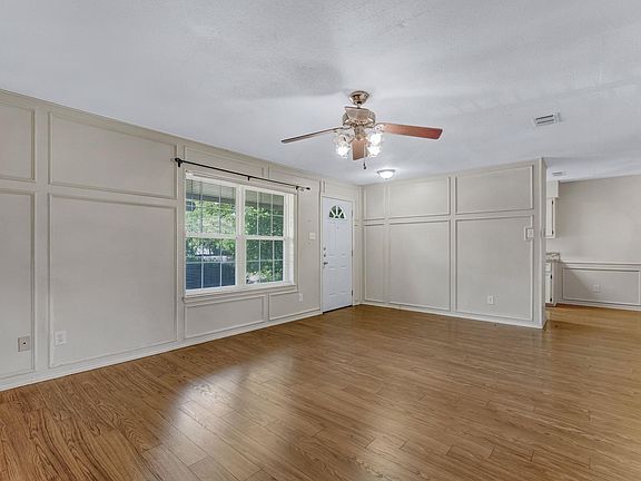 4th image of 2800 Shady Grove Dr #2800