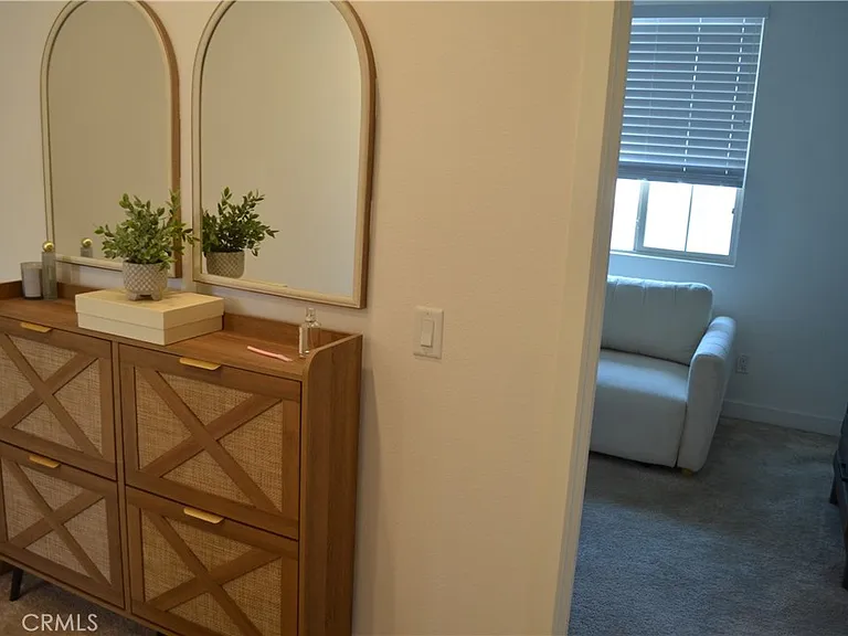 513 Tamarind Way — Photo 8