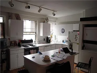 Rented by Manhattan Property Group