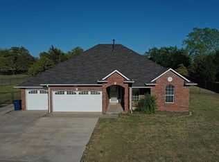 1650 Wagon Trail Blvd, Harrah, OK 73045