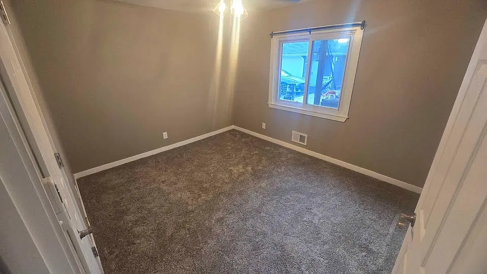 2 bed, 1.0 bath, 900 sqft, $1,400 — Photo 4