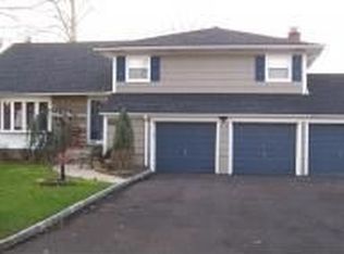 1020 Georgian Dr, Linden, NJ 07036