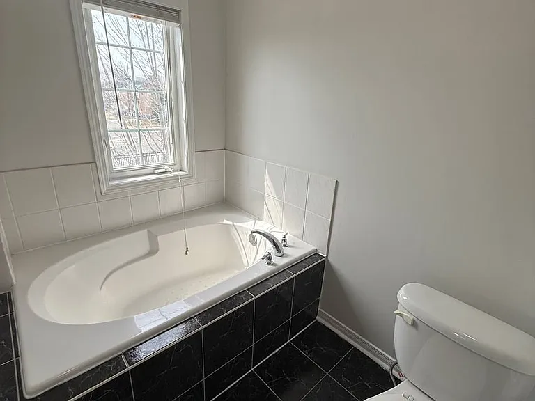 514 Candlestick Cir — Photo 29