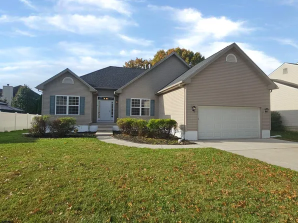 3 Eagle Dr, Egg Harbor Township, NJ 08234