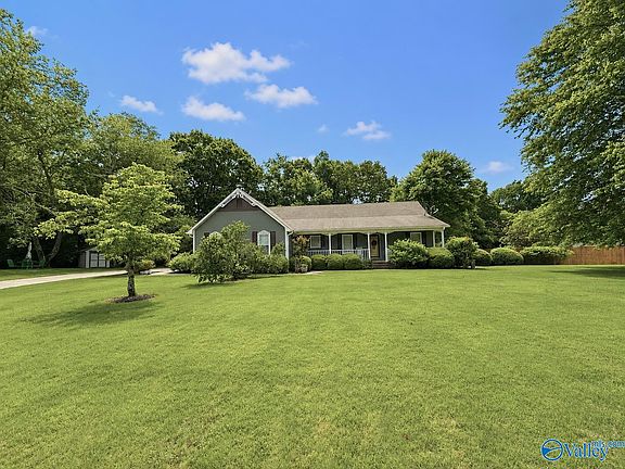 2nd image of 109 Lorene Dr