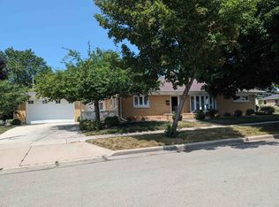 2115 N McDonald St, Appleton, WI 54911