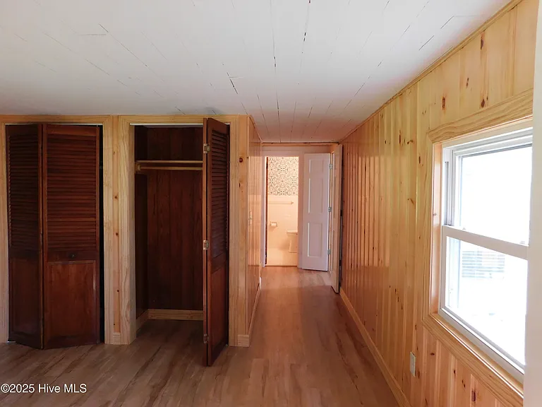 438 Pigott Rd — Photo 7