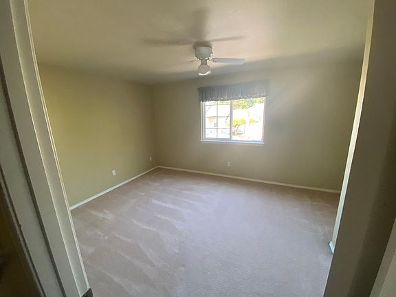 upstairs bedroom #1