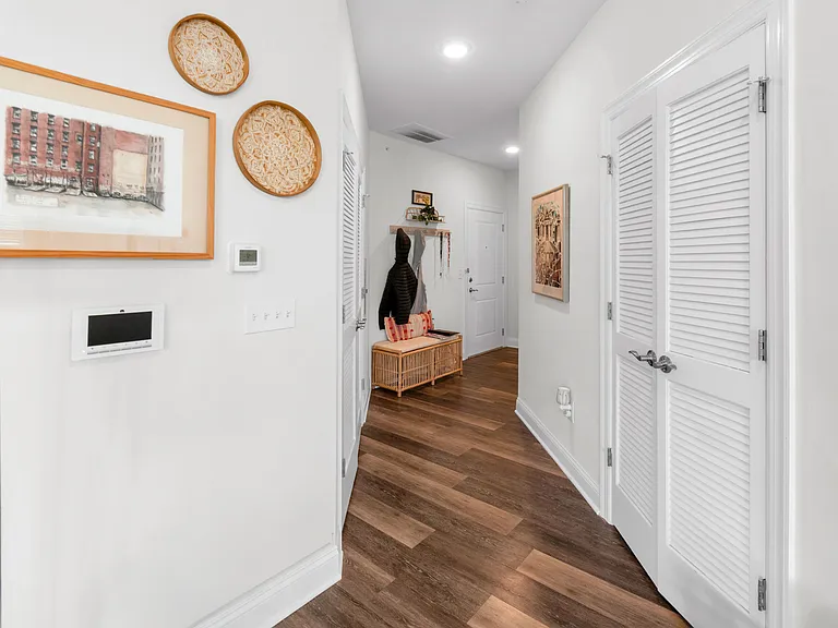 310 Centennial Ave #204 — Photo 6