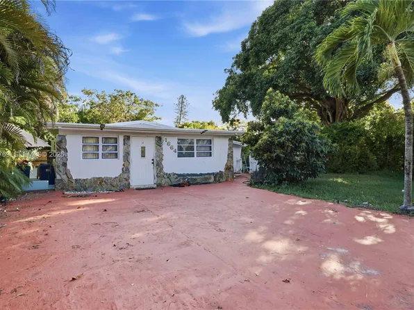 1664 NE 179th St, North Miami Beach, FL 33162