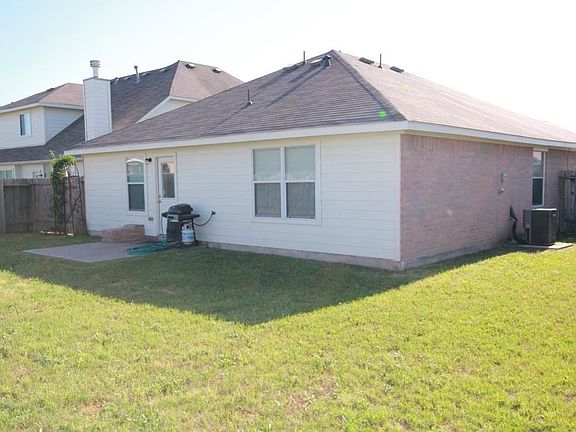 3rd image of 5206 Blossombury Ct