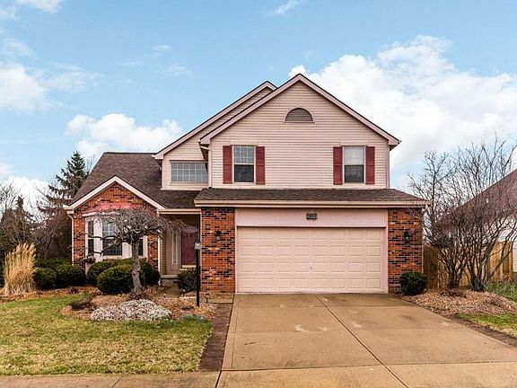 2nd image of 284 Essex Pl