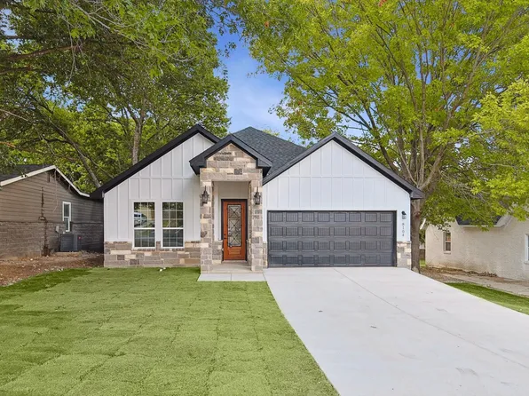 8104 Arbor Ave, Fort Worth, TX 76116