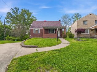 227 Pheasant Dr, Pittsburgh, PA 15235