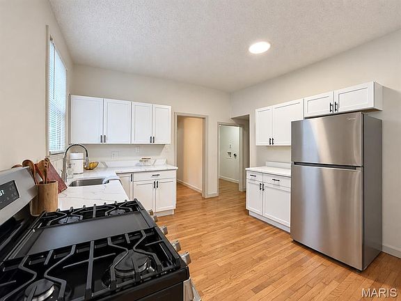 5th image of 4805 Goethe Ave