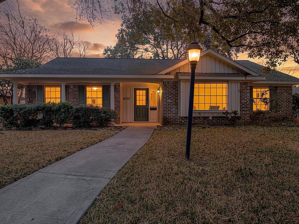 1st image of 18230 Caprice Ln