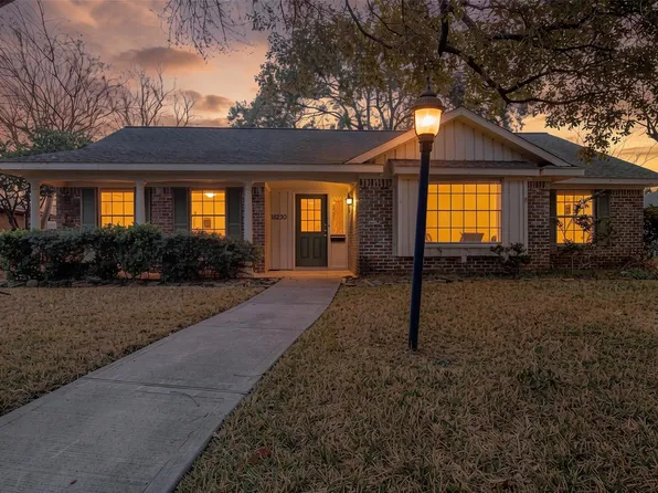 18230 Caprice Ln, Houston, TX 77058