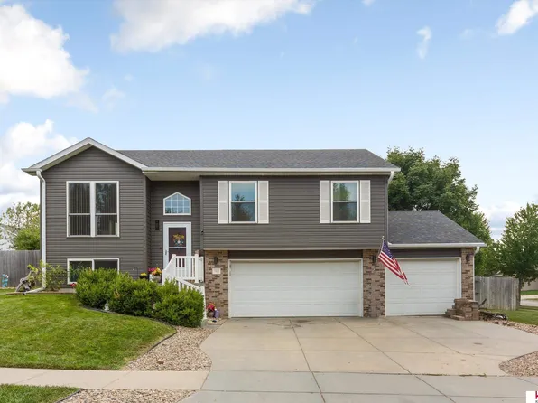 3421 W Peach St, Lincoln, NE 68522