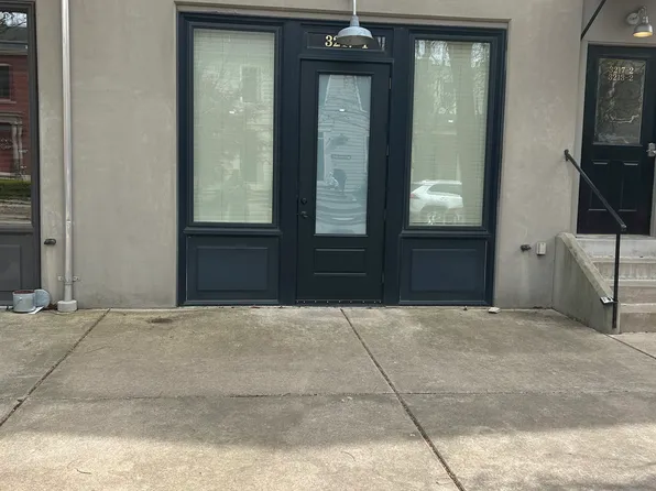 3217 Domain St APT 1, Saint Charles, MO 63301