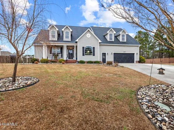 307 Baffle Court, Swansboro, NC 28584
