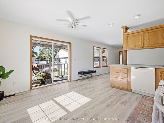 3rd image of 14 Pacific Ave
